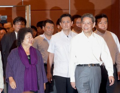 Encuentro entre la alcaldesa Chen Chu y Zhang Zhijun en la ciudad sureña de Kaohsiung
