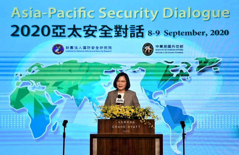 CNN analiza la postura política de Tsai