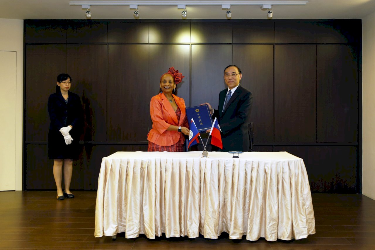 Taiwán firma con Belice un tratado de cooperación en la lucha contra el crimen