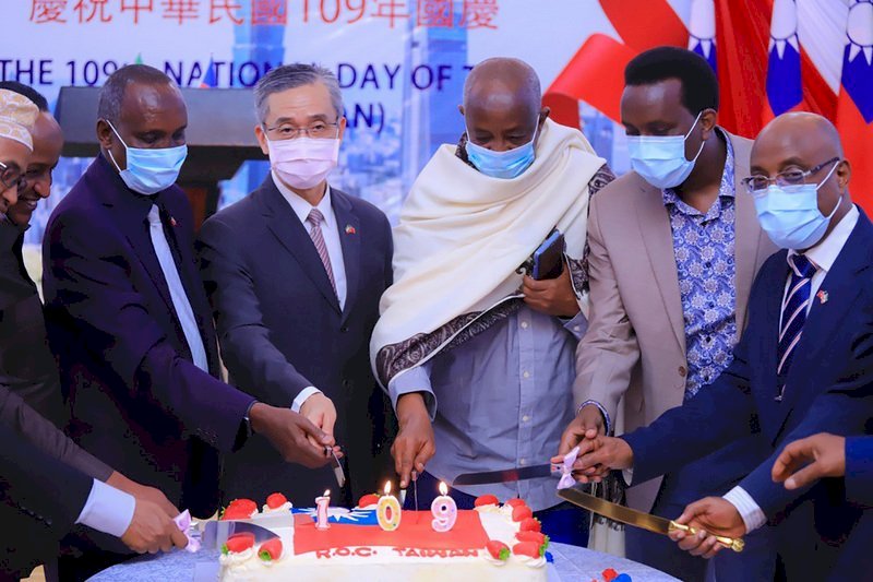 Se celebra el primer festejo del Doble Diez en Somalilandia