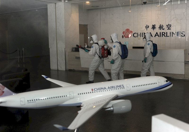 Taiwán detecta dos nuevos casos de contagio internos entre la tripulación de China Airlines