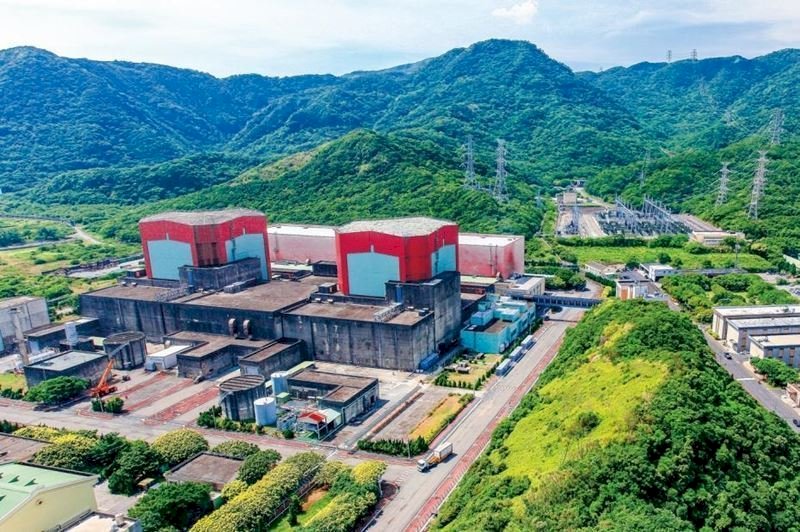 El Gobierno vuelve a garantizar el suministro eléctrico ante el desmantelamiento de la Central Nuclear N.º 2
