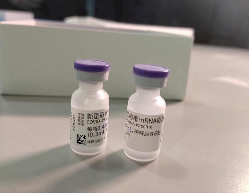 Nuevo lote de vacunas Pfizer/BNT con etiqueta personalizada llegará a Taiwán en los próximos días