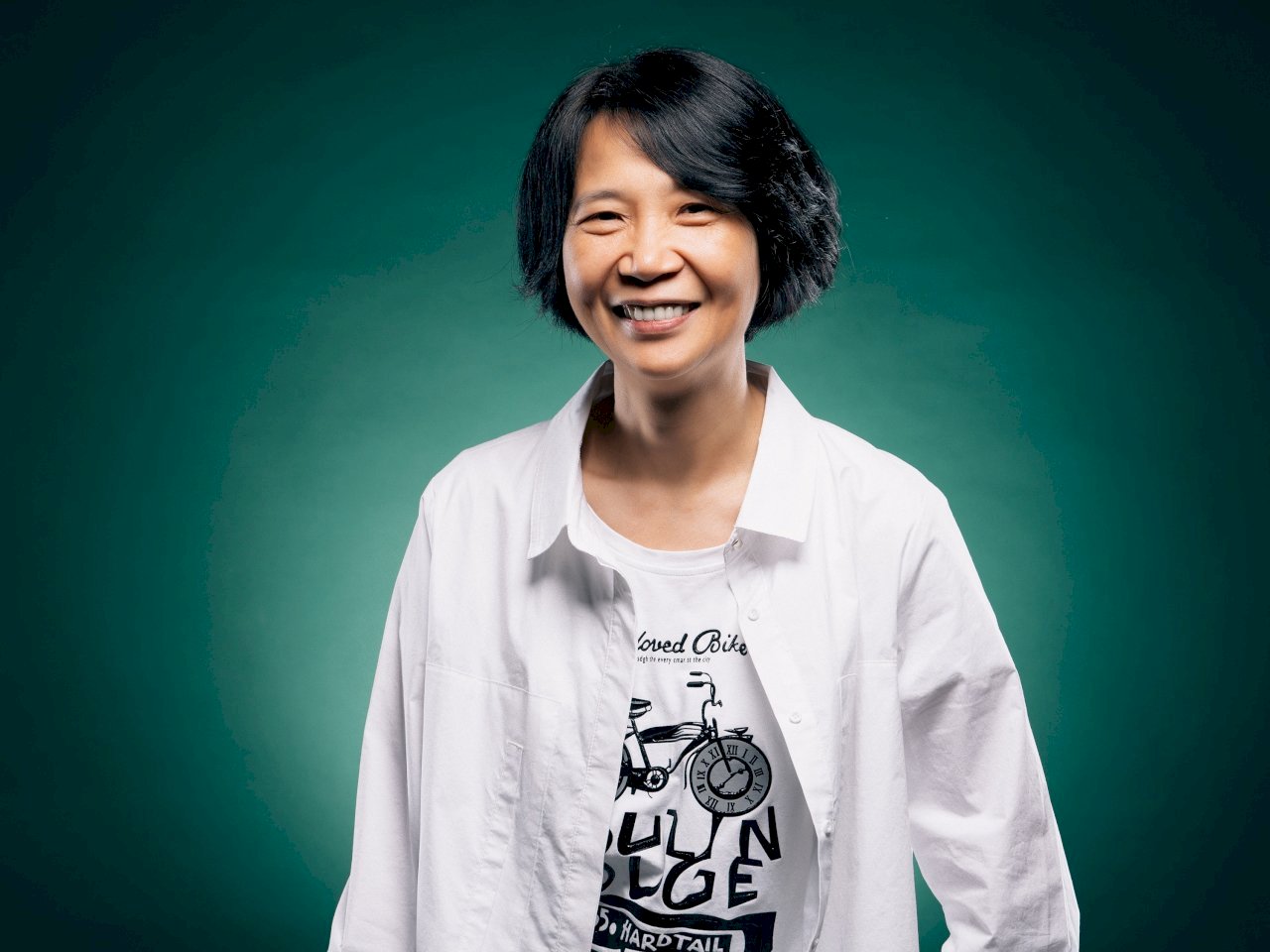 La escritora japonesa Miho Omochi critica duramente el tráfico en Taiwán tras la muerte de Chen Rou-chin