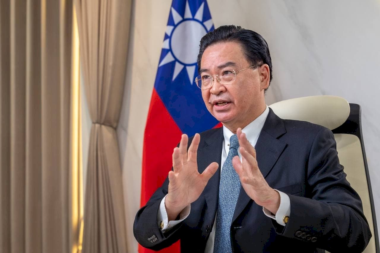 Joseph Wu reitera que Taiwán no se rendirá después de que 29 aviones chinos rodearan la isla ayer