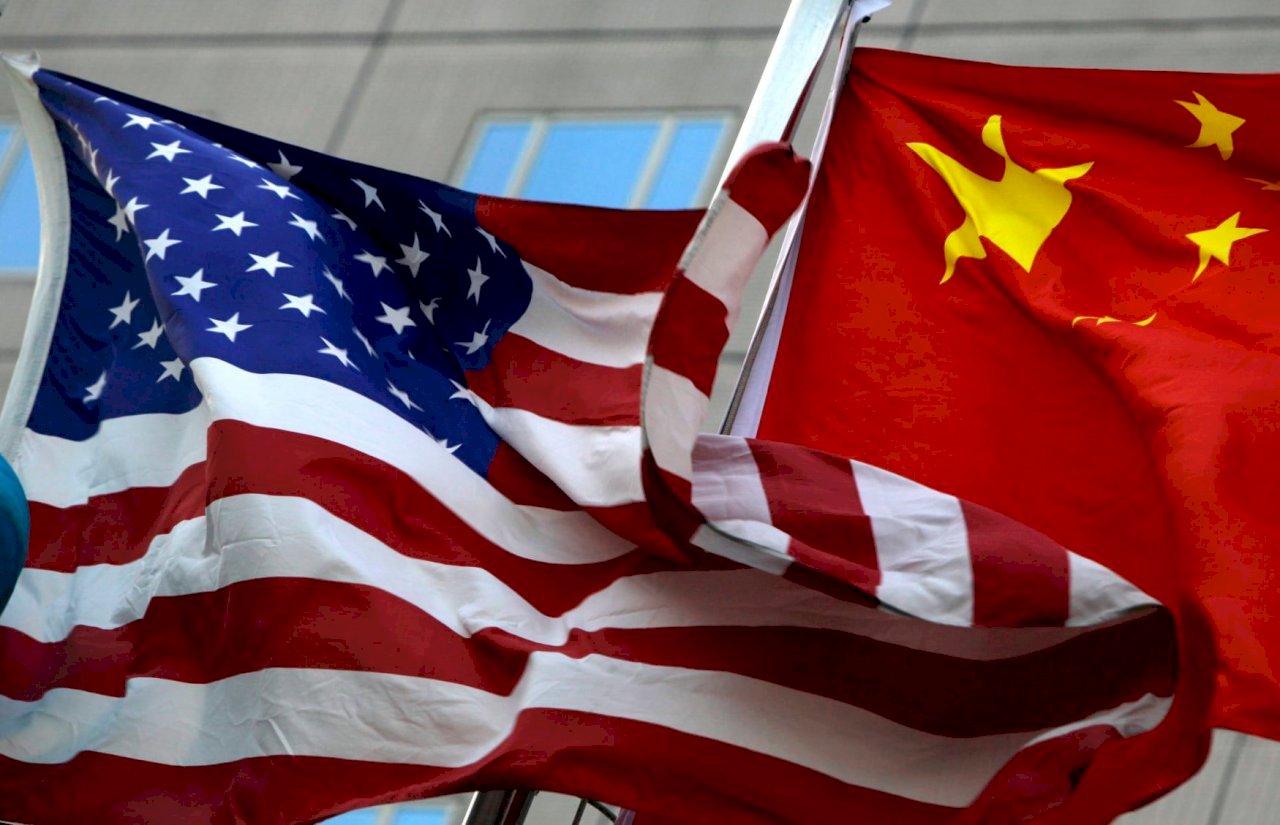 Congresista estadounidense propone expulsar a China de las instituciones financieras internacionales si ataca Taiwán