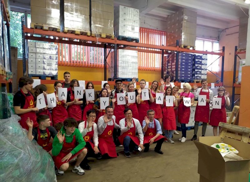Taiwán dona medio millón de dólares a banco de alimentos de Lituania para los refugiados ucranianos