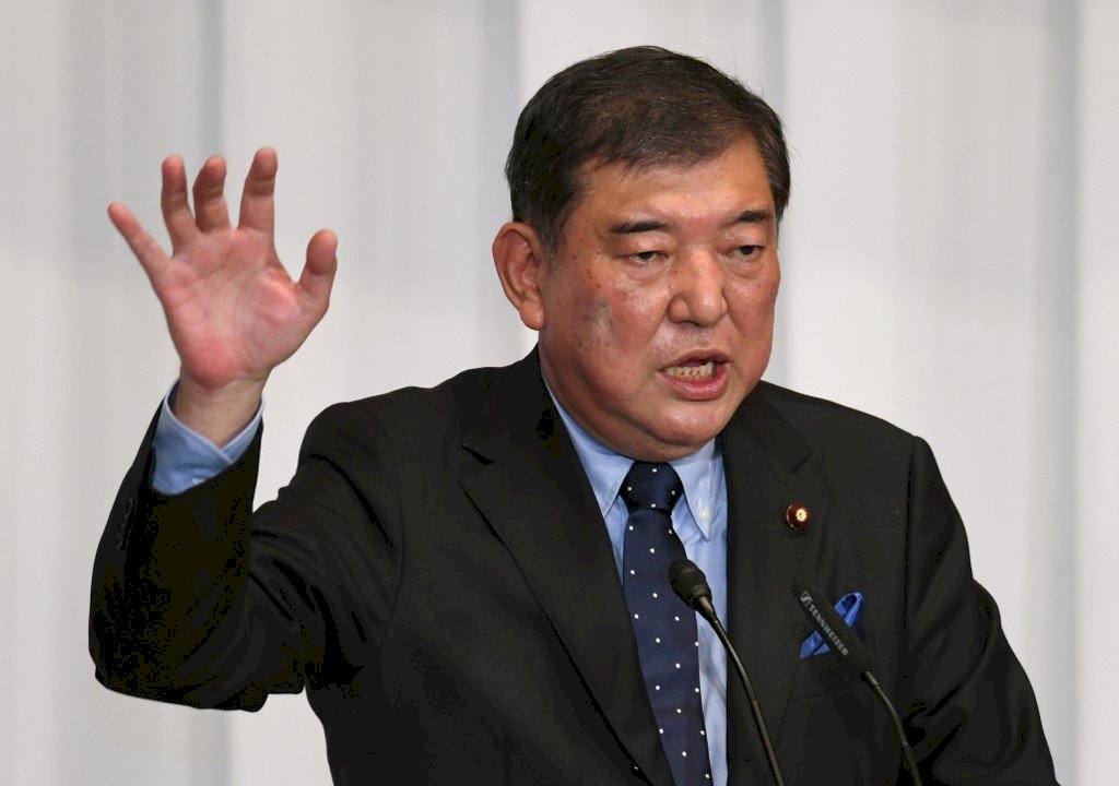 Exteriores anuncia la próxima visita de los exministros japoneses de Defensa Shigeru Ishiba y Yasukazu Hamada