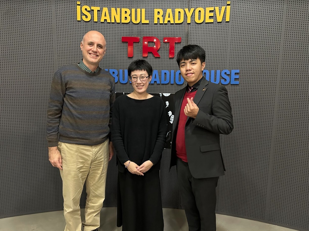 RTI como invitado estelar de la radio nacional turca TRT en Estambul