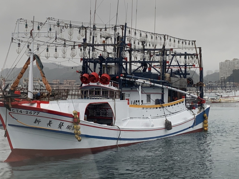 Siguen desaparecidos seis tripulantes del pesquero taiwanés naufragado en las Diaoyutai