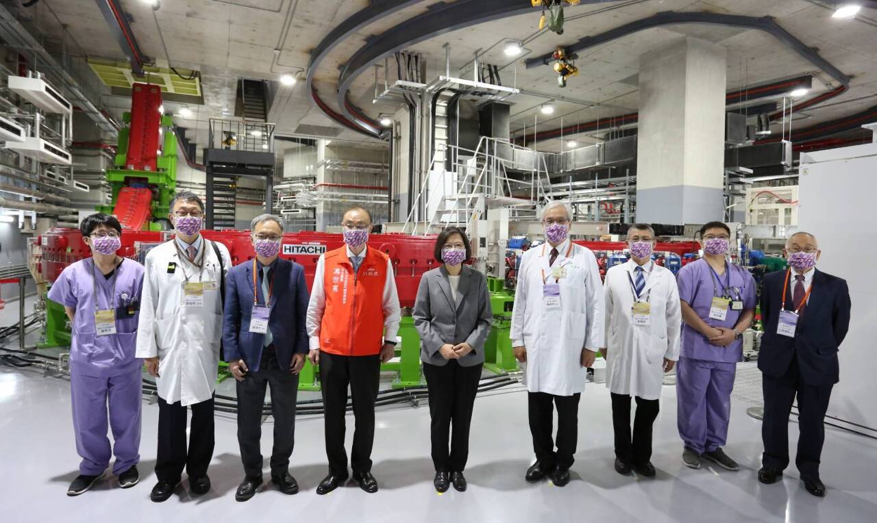 Se inaugura un centro para tratar cáncer con partículas pesadas en Taipéi