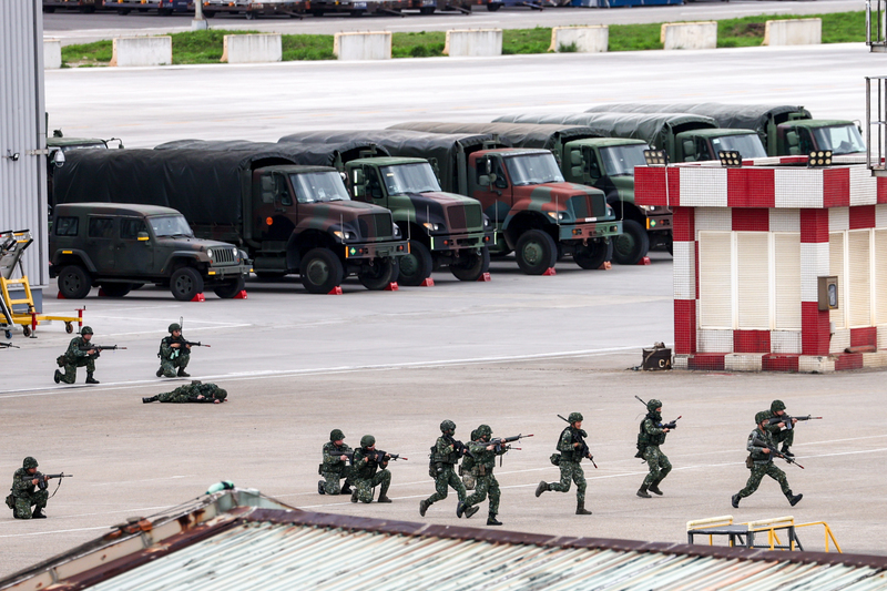 El tercer día de los ejercicios Han Kuang se centra en la defensa antiaérea del aeropuerto de Taoyuan