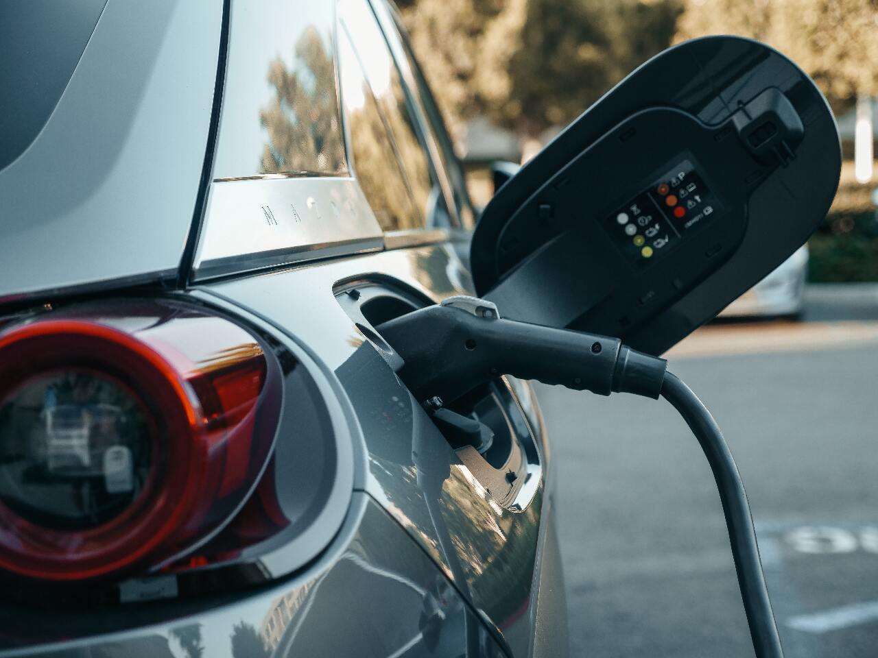 Taiwán seguirá aumentando la red de estaciones de carga para automóviles eléctricos