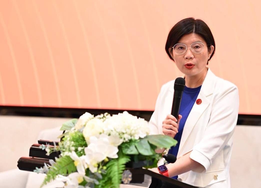 Presidenta de Rti da una conferencia sobre el periodismo democrático en Bangkok