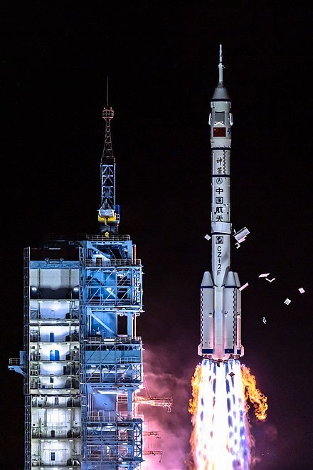 Taiwán detecta un cohete chino para el lanzamiento de satélites que sobrevoló Taiwán fuera de la atmósfera terrestre