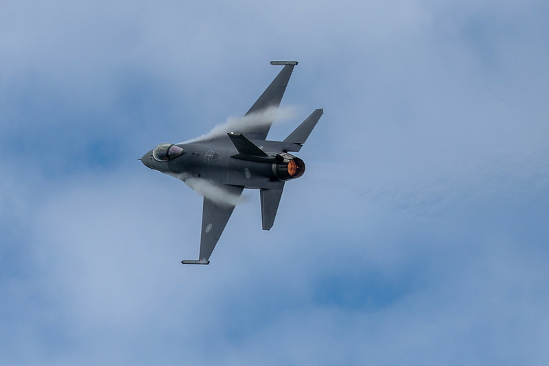Se actualizarán 140 aviones de combate para el proyecto Fengzhan