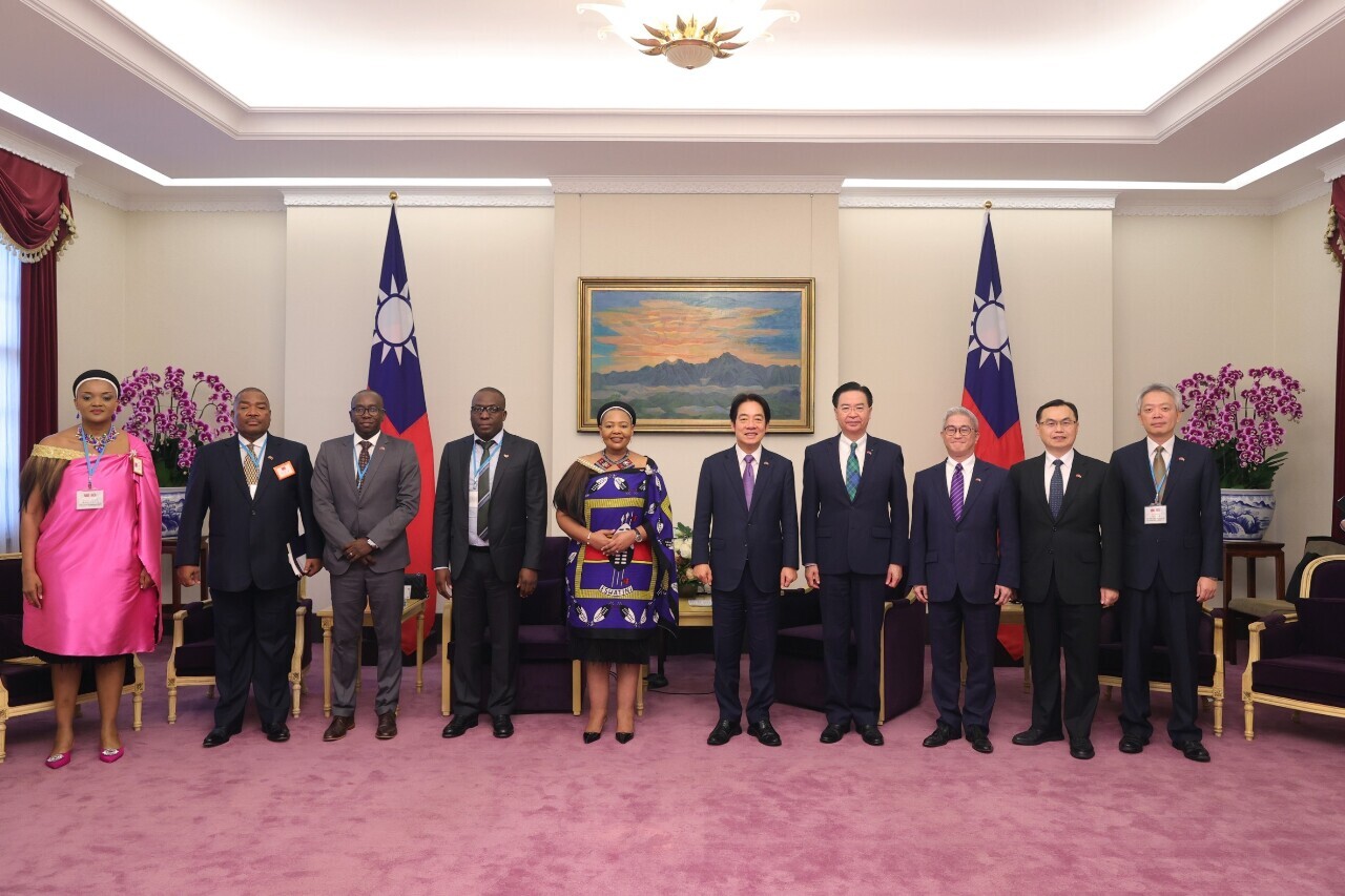 Lai Ching-te recibe la visita de la ministra de Relaciones Exteriores de Eswatini