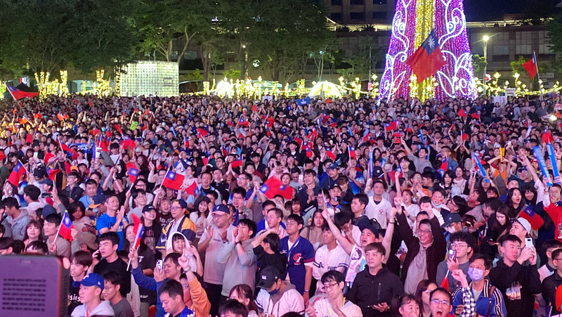 Hsiao Bi-khim da la bienvenida al equipo de béisbol de Taiwán esta noche