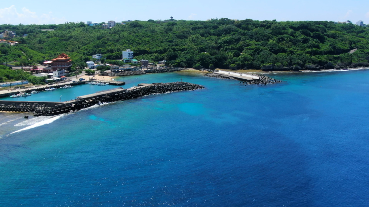 Expertos piden una regulación de las actividades de buceo turístico en aguas taiwanesas
