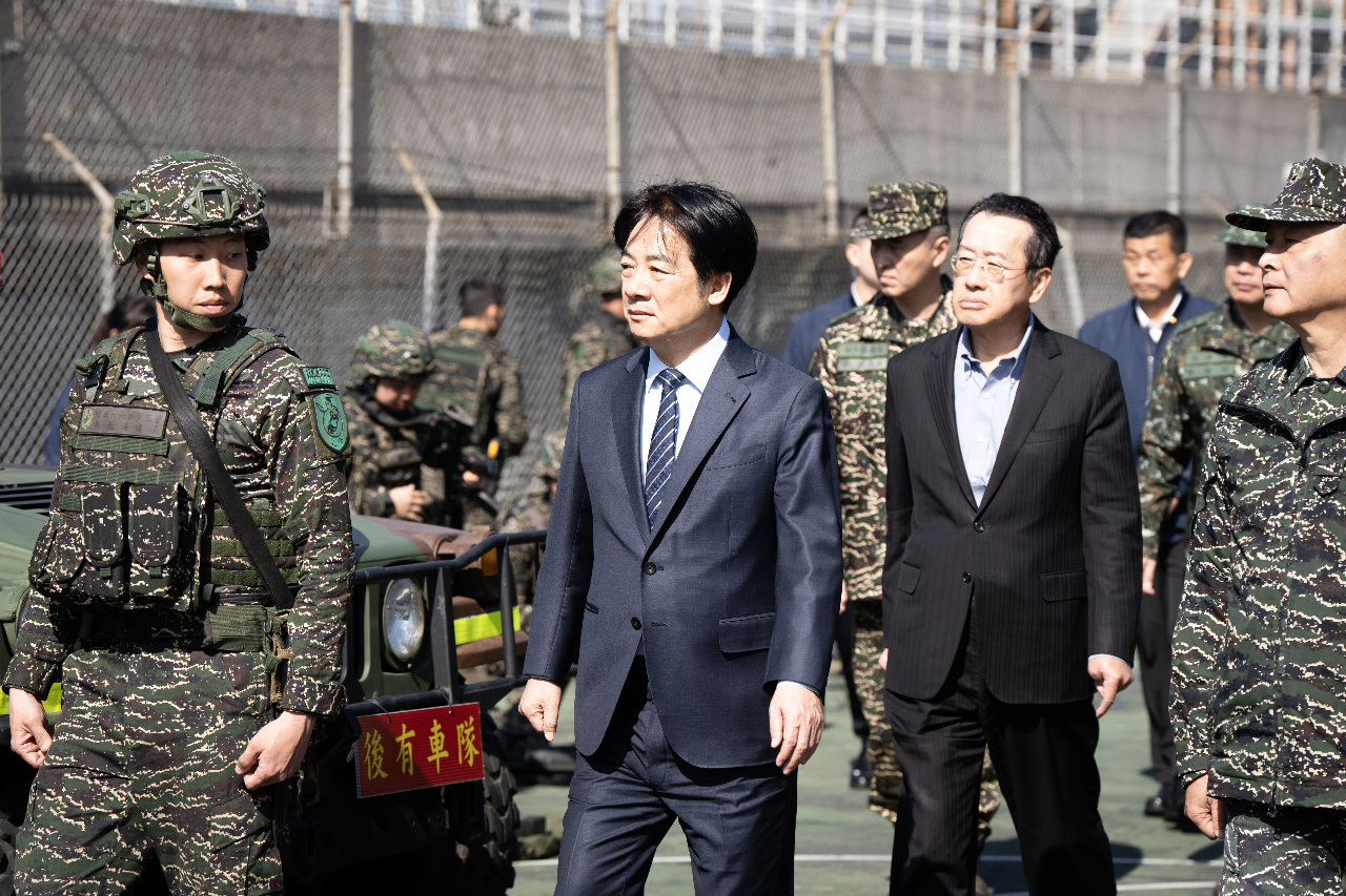Lai Ching-te anuncia un aumento salarial para los militares de carrera