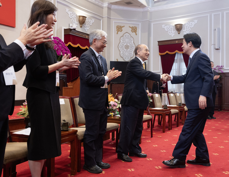 Lai Ching-te impulsa la innovación médica con el plan “Salud de Taiwán”