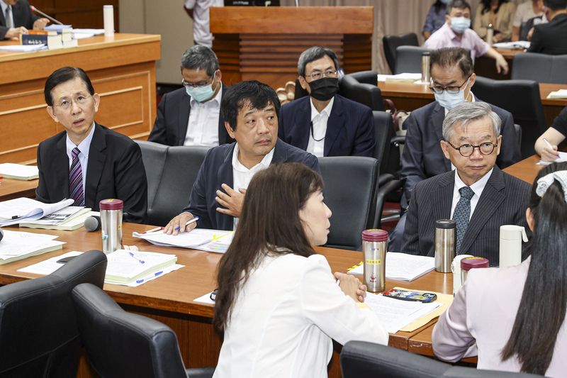 Taiwán tropieza en la regulación de la inteligencia artificial: el Legislativo exige un borrador oficial antes de julio